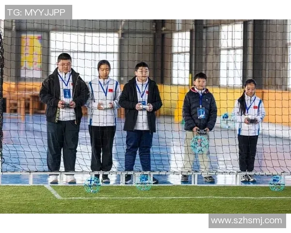 足球球星跨界尝试兼职视频拍摄,展现多才多艺的精彩瞬间 足球球星跨界尝试兼职视频拍摄,展现多才多艺的精彩瞬间